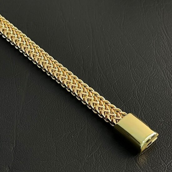 Gold Signet Ring — Classic